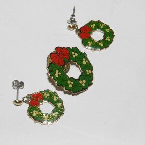 Vtg SWIB Signed Taiwan  Earrings And Pin Christmas Red/Green Gold Tone Metal